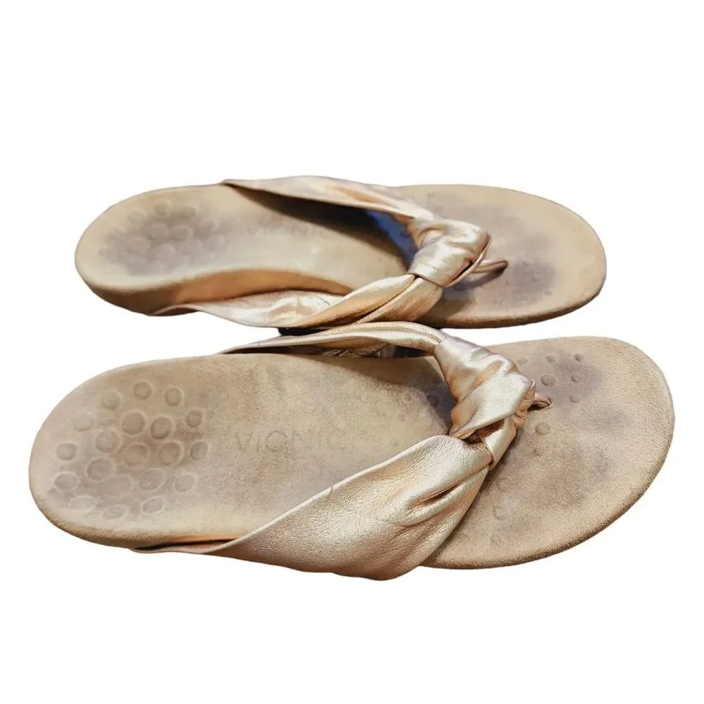 Vionic Pippa rose gold flip flop sandals Sz 8